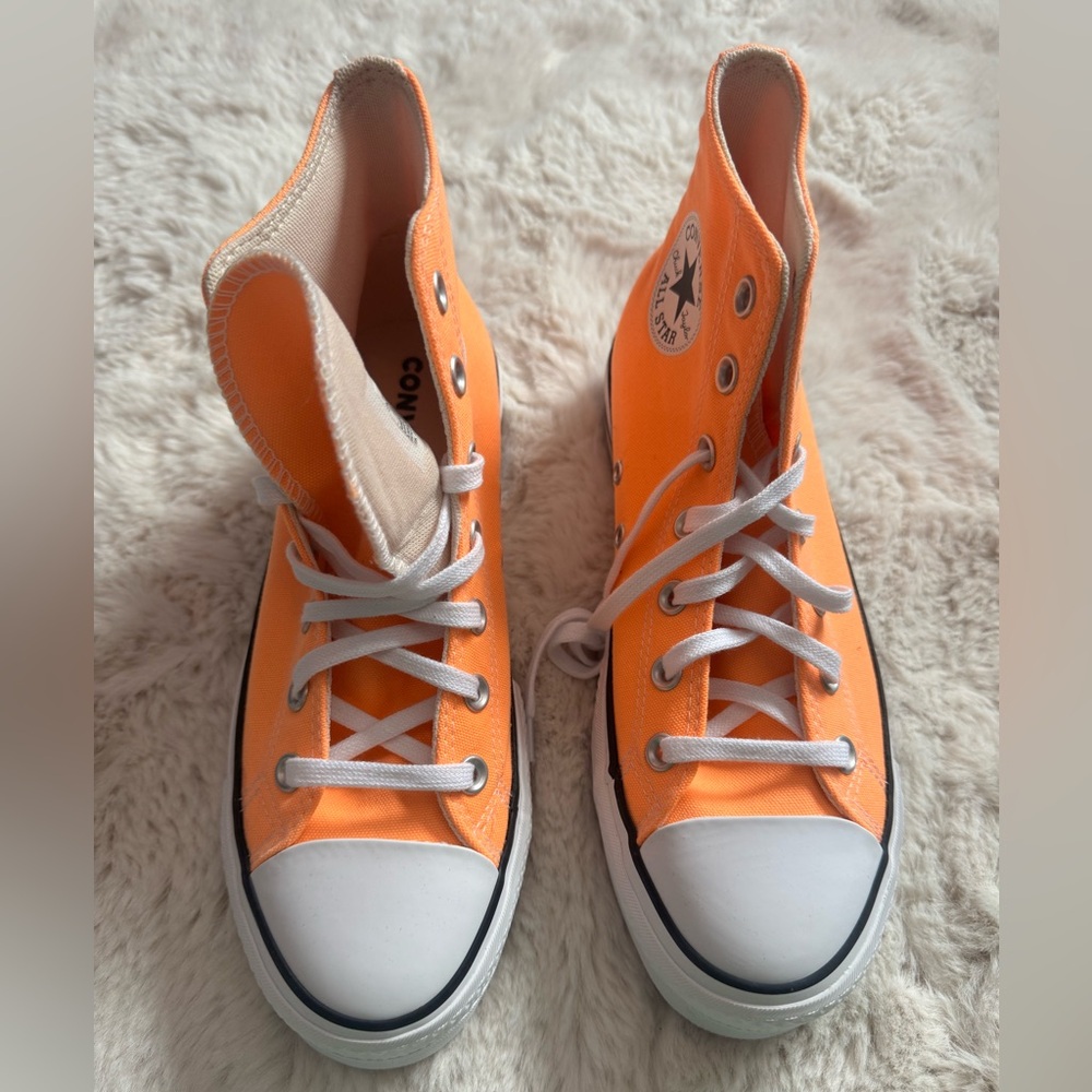 Neon pastel converse platforms